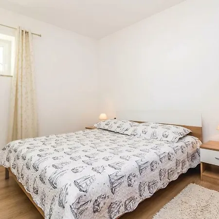 Sara Apartment Lovran